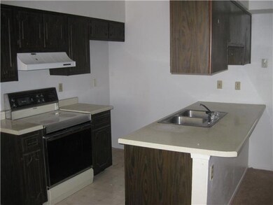 450 Loring Place, Horizon City, TX 79928 - photo 4