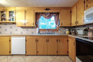 Tile Backsplash Adds Character