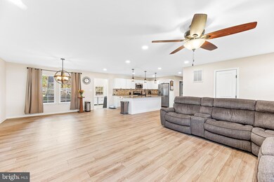 44459 Clarkes Landing Rd, Hollywood, MD 20636 - photo 6