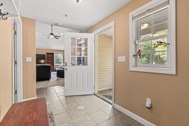 16 Breakneck Rd, Hudson, NH 03051 - photo 3