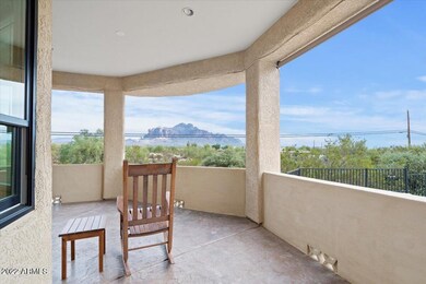 Side patio