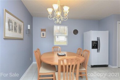 123 Woodview Dr, Statesville, NC 28625 - photo 7