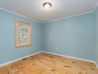 1538 Buff Creek Rd, Sylva, NC 28779 - photo 7