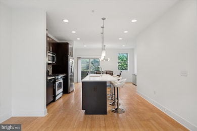 914 N Front St, Philadelphia, PA 19123 - photo 4