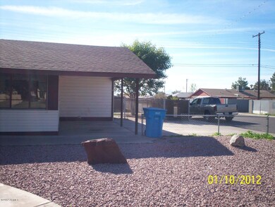 CARPORT