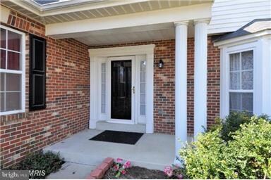 5228 Kingsbrook Dr, Frederick, MD 21703 - photo 2