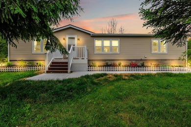 1371 Sturdevant Rd, Kimball, MI 48074 - photo 2