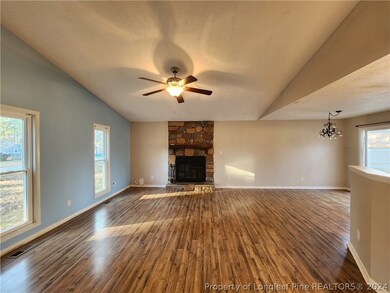 579 Moriston Rd, Fayetteville, NC 28314 - photo 5