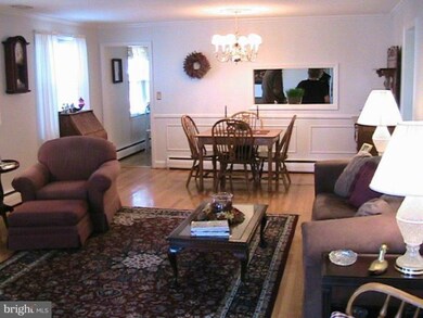 4315 Dewey Ave, Baltimore, MD 21211 - photo 3