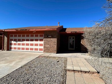 211 Shadow Mountain Dr, Alamogordo, NM 88310 - photo 2