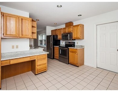 501 Lexington St unit 58, Waltham, MA 02452 - photo 4