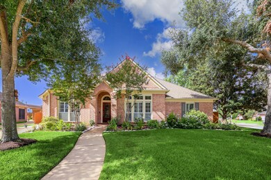  Large Corner cul de sac location. Beautiful trees!