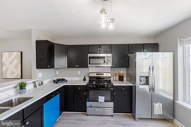 281 E 30th St, Wilmington, DE 19802 - photo 5