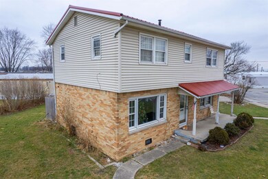 902 Poplar St, Tipton, IN 46072 - photo 2