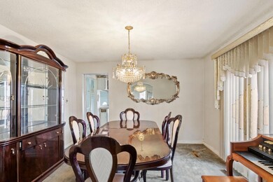 2845 Franklin St, Highland, IN 46322 - photo 5