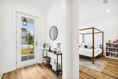 4-web-or-mls-267-log-landing-st