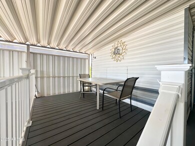 GRAND OUTDOOR DECK