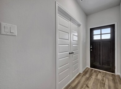 6919 Ventura Dr, Rosharon, TX 77583 - photo 2