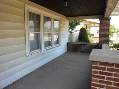 2407 Jackson St, Anderson, IN 46016 - photo 3