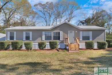 437 Burkhalter Cir, Claxton, GA 30417 - photo 4