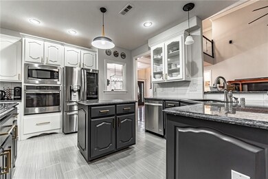 201 NW Olinka Pass St, Bentonville, AR 72712 - photo 2