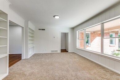 6470 Danbury Ln, Dallas, TX 75214 - photo 6