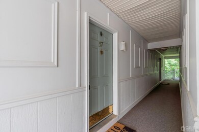 57 Rachel Ct unit G2, Franklin Park, NJ 08823 - photo 3