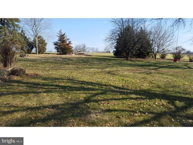 55 Souder Rd, Royersford, PA 19468 - photo 4