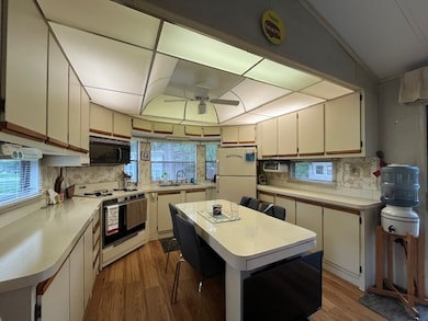 2795 E 28th Lot 232 Rd, Seneca, IL 61360 - photo 3