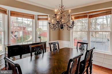 8661 Queensway Ct, White Plains, MD 20695 - photo 6