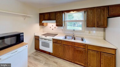 7014 Carmae Rd, Sykesville, MD 21784 - photo 3