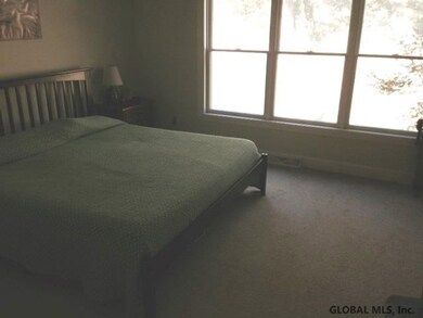 51 Rockrose Dr, East Greenbush, NY 12061 - photo 5