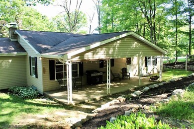 287 Oakview Rd, Bedford, PA 15522 - photo 4