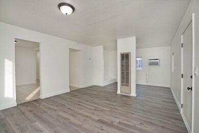 735 s kern avenue farmersville ca 93223-