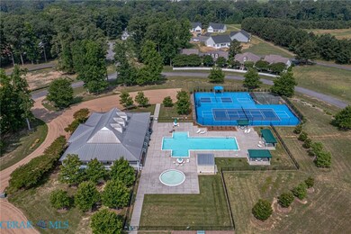 926 Old Saint Johns Rd, Kilmarnock, VA 22482 - photo 5