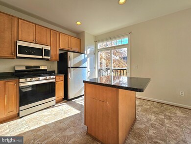 15334 Elizabeth Burbage Loop, Woodbridge, VA 22191 - photo 7