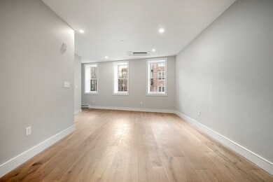 471 Hanover St unit 3, Boston, MA 02113 - photo 6