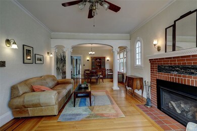 166 Modena Ave, Providence, RI 02908 - photo 6