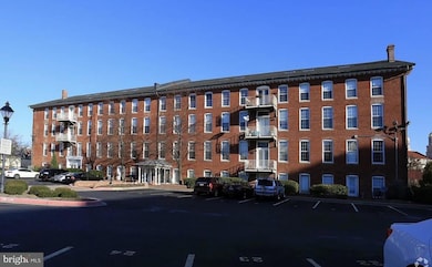 The Shipyard unit 104, Baltimore, MD 21224 - photo 2