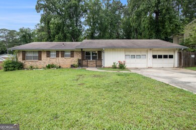 1239 Sharonton Dr, Stone Mountain, GA 30083 - photo 2