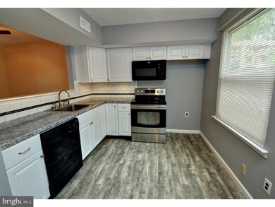 1000 Jacksonville Rd unit 19, Warminster, PA 18974 - photo 3