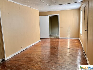 1012 Academy St unit 14, San Marcos, TX 78666 - photo 5