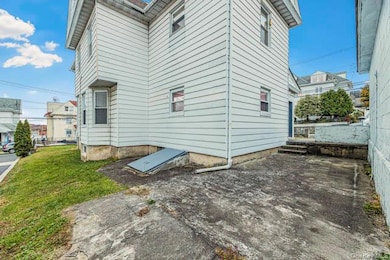 69 Waring Place, Yonkers, NY 10703 - photo 5