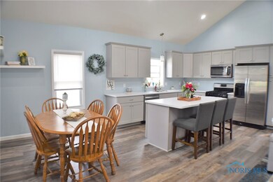 829 W Main St, Woodville, OH 43469 - photo 6