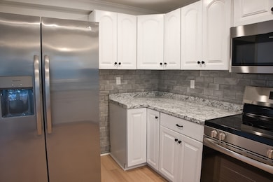 126 Green St unit A, Marblehead, MA 01945 - photo 6
