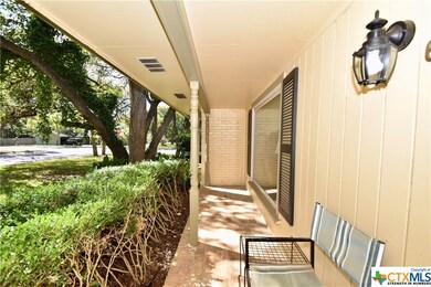 616 Dale St, San Marcos, TX 78666 - photo 4