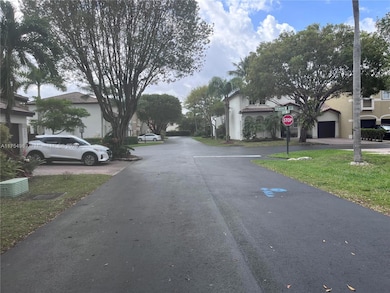 4893 NW 109th Path, Doral, FL 33178 - photo 4