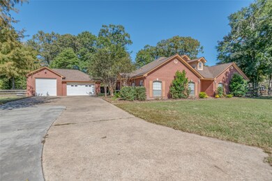 25885 Hickory Knoll Ct, Cleveland, TX 77328 - photo 2