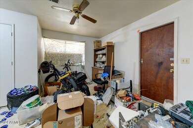 05-Dining Room