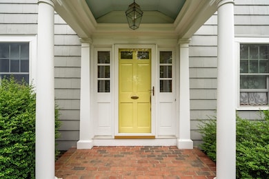 616 Elm St, South Dartmouth, MA 02748 - photo 3